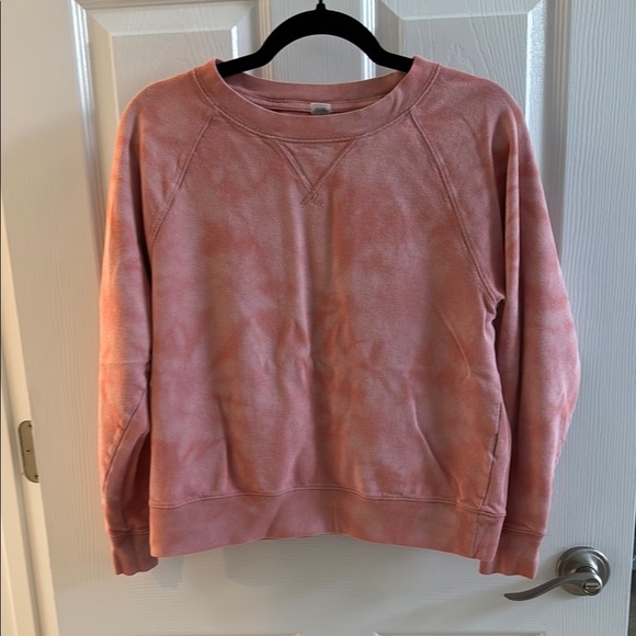 ❤️Old Navy Orange Sweatshirt Cozy and Stylish - Picture 1 of 3